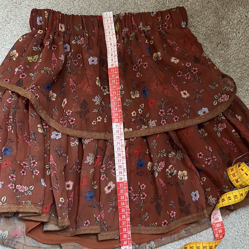 🛍️SALE🛍️ ALLISON NEW YORK Floral Print Ruffled Tiered Mini Skirt (NWOT) - Picture 11 of 12